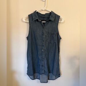 Banana republic denim chambray top